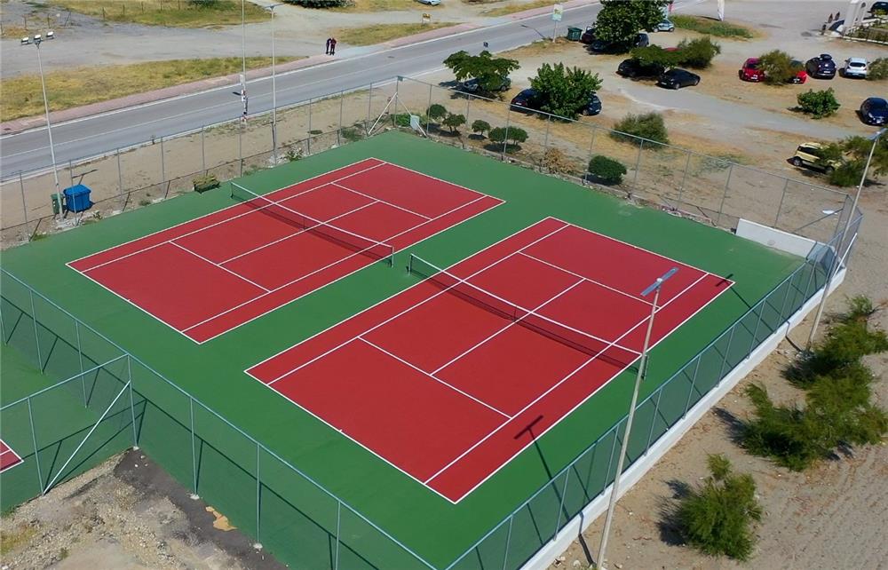 Γήπεδα τένις, μπάσκετ και μια νέα  παιδική χαρά στα παράλια παρέδωσαν Περιφέρεια Θεσσαλίας και Δήμος Αγιάς