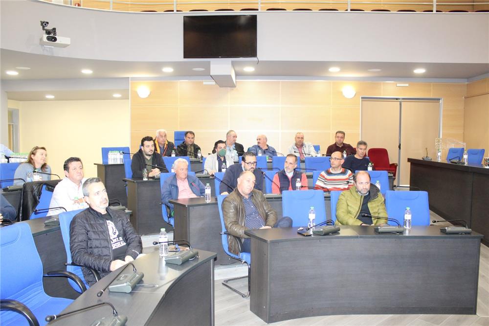 Σύσκεψη στην Περιφέρεια Θεσσαλίας για τη νέα ΚΑΠ   Κ. Αγοραστός: Στη Θεσσαλία είμαστε ομάδα, συνεργαζόμαστε για τη στήριξη της αγροτιάς