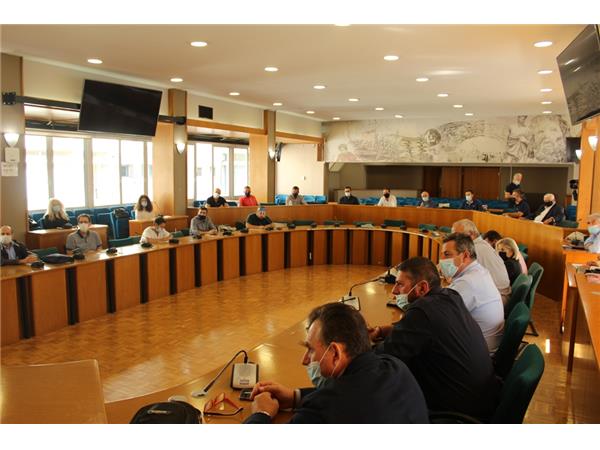 Στην Περιφέρεια Θεσσαλίας ο Αντιπρόεδρος  του ΕΛΓΑ:  «Γενναία προκαταβολή για το φυτικό κεφάλαιο – Προτεραιότητα στο ζωικό κεφάλαιο όπου ολοκληρώθηκαν οι καταγραφές»   