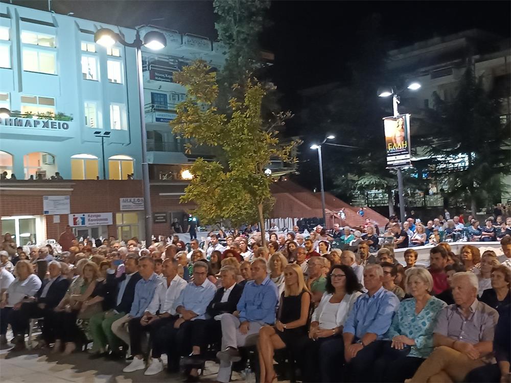 Κ. Αγοραστός στην 16η Γιορτή Χαλβά: Αλλάζουμε με έργα τα Φάρσαλα-241 έργα και επενδύσεις προϋπολογισμού 477,2 εκατ. ευρώ εξελίσσονται στην περιοχή