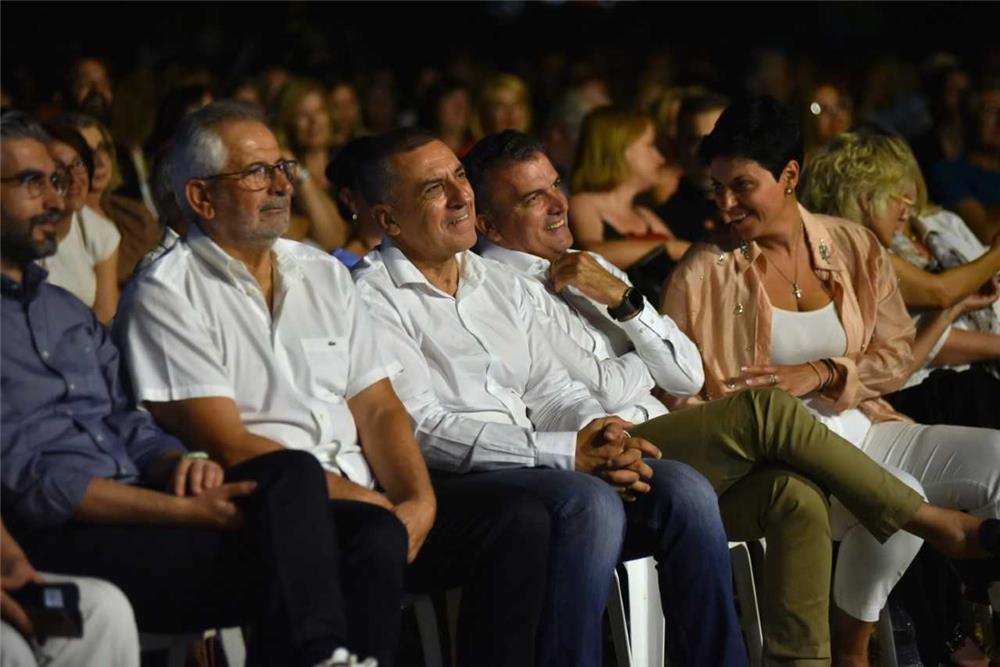 Μαγευτική συναυλία από τους Φραγγούλη-Περρή στο Πάρκο των Χρωμάτων