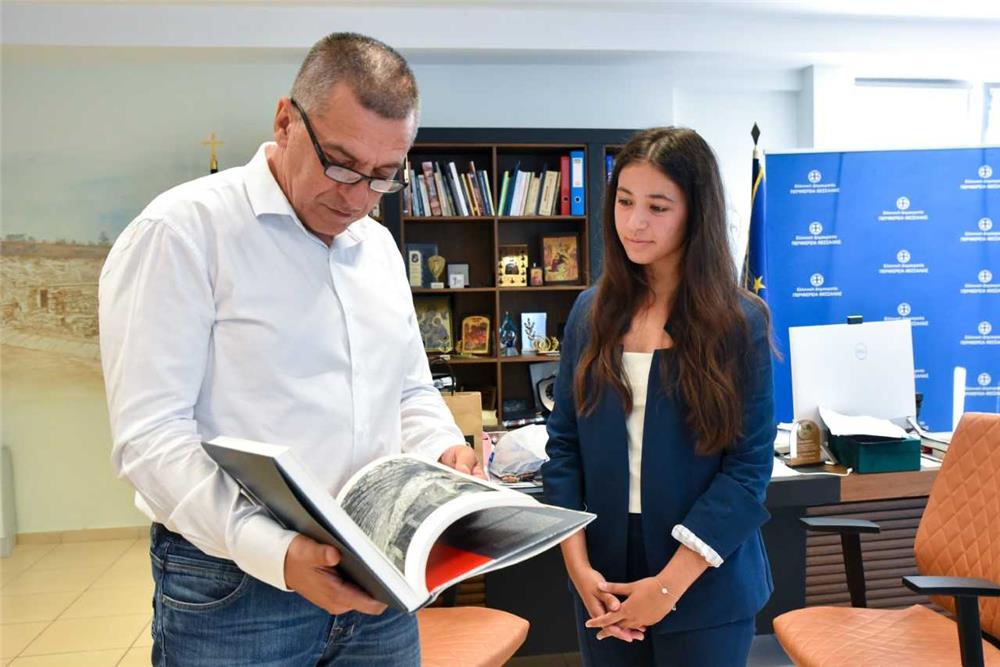 Συγχαρητήρια του Περιφερειάρχη Δημήτρη Κουρέτα στην ομάδα μαθητών του Προτύπου ΓΕΛ Λάρισας για την πανελλήνια διάκρισή τους στον τομέα της καινοτόμου επιχειρηματικότητας