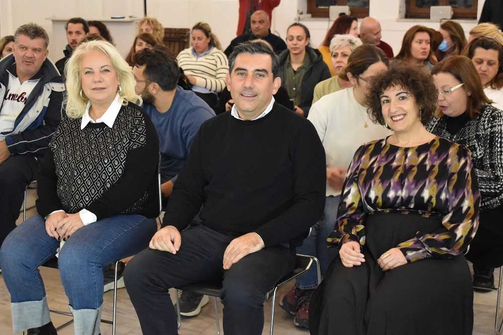 Η Σκιάθος στο επίκεντρο της συζήτησης για τις «έξυπνες» και βιώσιμες νησιωτικές κοινότητες