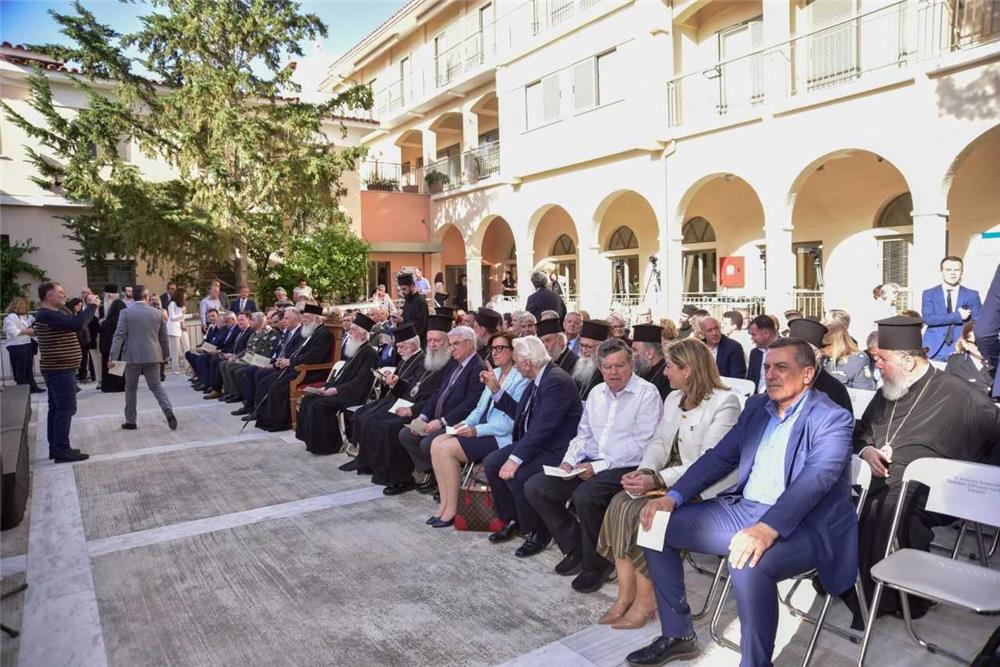 Στην αναγόρευση του Μητροπολίτη Μεσογαίας ο Δ. Κουρέτας