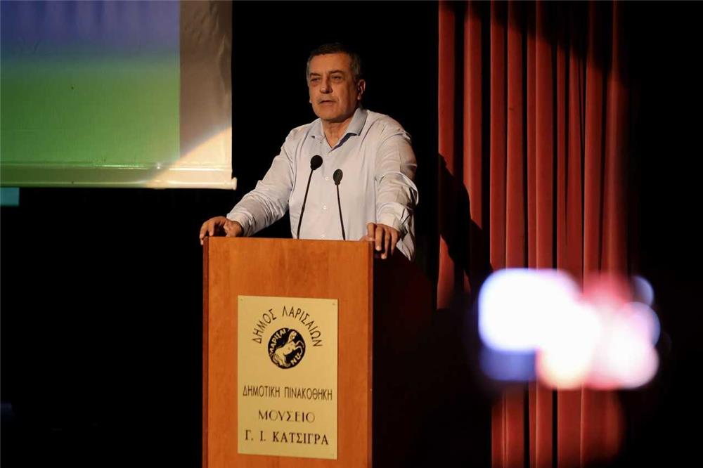 Τελετή βράβευσης για τον Πανθεσσαλικό Μαθητικό Διαγωνισμό «Νέοι και Διαδίκτυο»