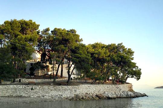 Η Περιφέρεια μετατρέπει το πρώην Δημοτικό Σχολείο  στο Μπούρτζι Σκιάθου σε σύγχρονο Πολιτιστικό Κέντρο