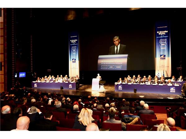 Ο Κώστας Αγοραστός στο συνέδριο της ΚΕΔΕ: «Η Αυτοδιοίκηση εργαλείο στα χέρια των πολιτών, όχι στα χέρια της εξουσίας»